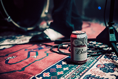 Budweiser Deixe que digam 'Grid de imagens 11'